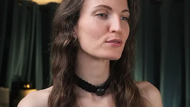 yulladao online show from March 11, 4:35 pm