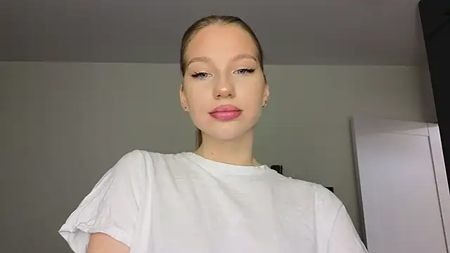 MiaKeler online show from February 20, 4:57 pm