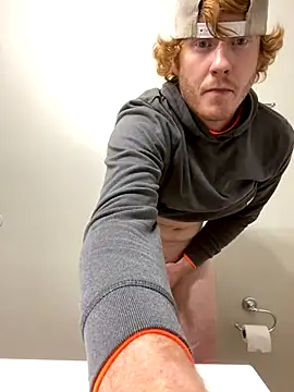 hottestcouplevaa online show from December 1, 4:29 pm