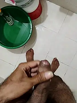 Instant chargerxh online show from January 7, 9:45 am