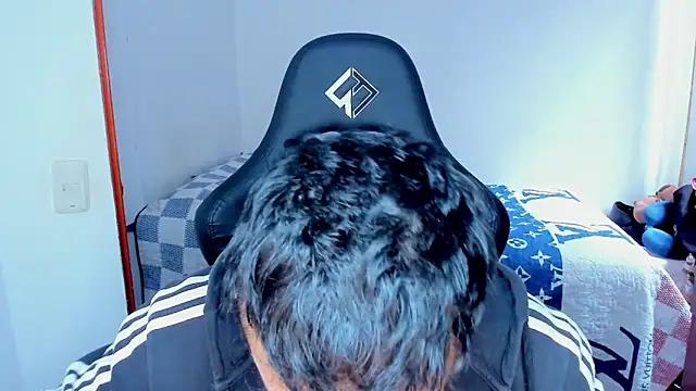 Tommy Bred online show from February 23, 8:28 pm