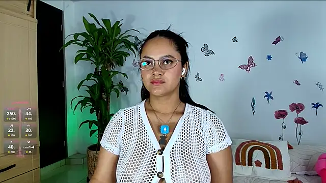 Snapshot of VICTORIABLACK_@xh chatting on July 25, 9:51 am VICTORIABLACK xh online show from July 25, 9:51 am