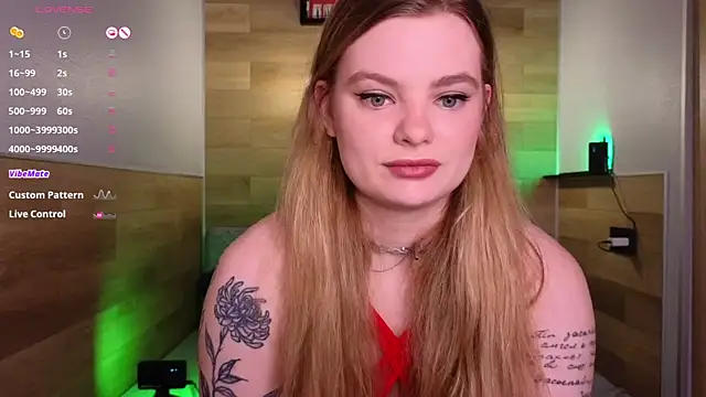 Snapshot of Hottie_Jane chatting on January 26, 7:09 pm Hottie Jane online show from January 26, 7:09 pm