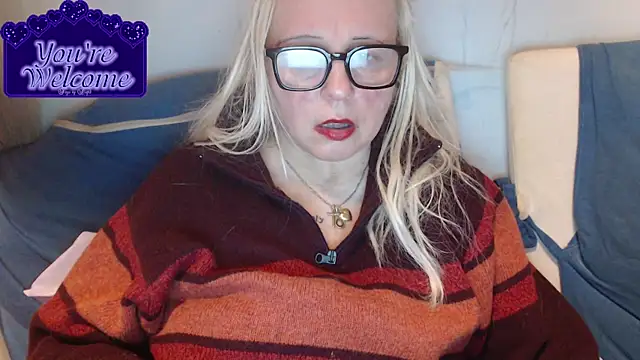 martachatte online show from March 22, 8:34 pm