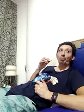 Snapshot of Pacobakan042 chatting on April 21, 2:51 am Pacobakan042 online show from April 21, 2:51 am