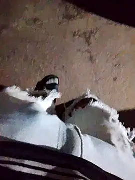 Snapshot of Uriel1615 chatting on October 6, 6:11 am Uriel1615 online show from October 6, 6:11 am