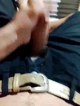 Snapshot of Uriel1615 chatting on March 19, 3:49 pm Uriel1615 online show from March 19, 3:49 pm