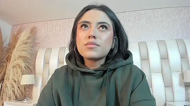 Rebeca jones online show from March 28, 12:05 pm