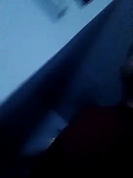 hungpenis210 online show from March 3, 5:41 pm