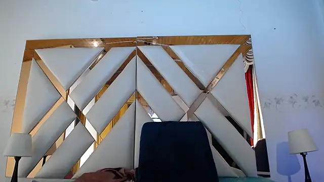 nathaly low1 online show from March 4, 12:55 pm