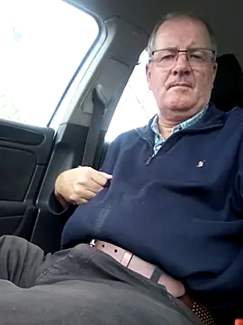 stiffandlubedxh online show from February 7, 2:08 am