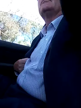 stiffandlubedxh online show from February 12, 2:03 am