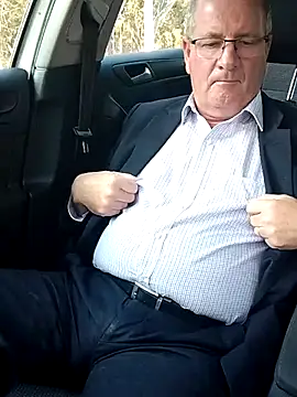 stiffandlubedxh online show from September 9, 10:09 pm