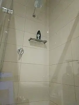 stiffandlubedxh online show from March 26, 11:38 am