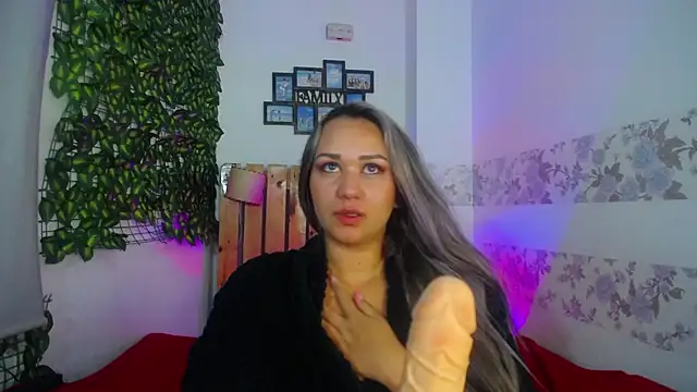 paula brausin online show from February 9, 12:17 am