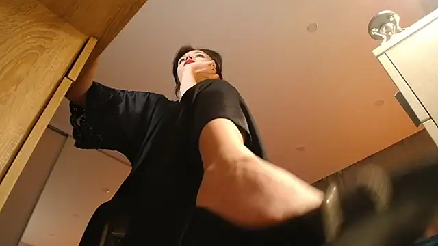 Shadow Passion online show from March 15, 1:18 pm