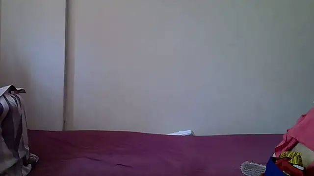 AddictiveAssCurves online show from March 30, 11:33 am