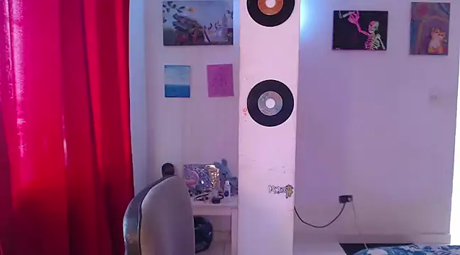 Snapshot of Margarita999 chatting on December 5, 8:22 pm Margarita999 online show from December 5, 8:22 pm