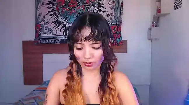 Snapshot of Margarita999 chatting on December 10, 8:27 pm Margarita999 online show from December 10, 8:27 pm