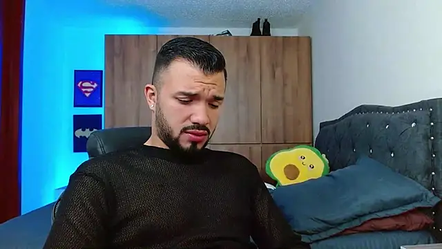 Snapshot of mathew_vidal1 chatting on November 19, 4:01 am mathew vidal1 online show from November 19, 4:01 am