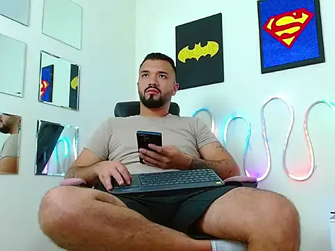 Snapshot of mathew_vidal1 chatting on November 26, 5:19 am mathew vidal1 online show from November 26, 5:19 am