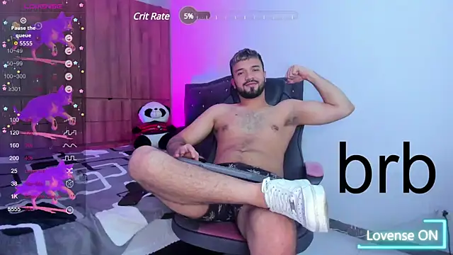 Snapshot of mathew_vidal1 chatting on December 2, 4:18 am mathew vidal1 online show from December 2, 4:18 am