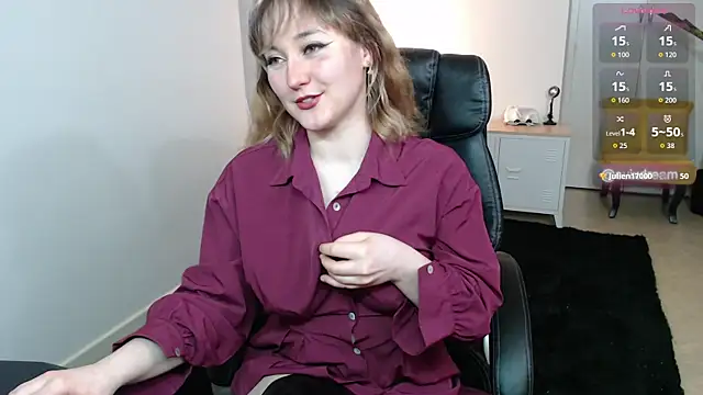 Crystal-dreamt online show from April 8, 12:27 pm