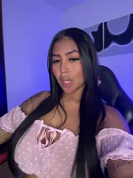 meganjames1 online show from February 17, 12:07 am