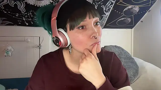 Snapshot of FRRANNKIE chatting on January 25, 9:15 am FRRANNKIE online show from January 25, 9:15 am