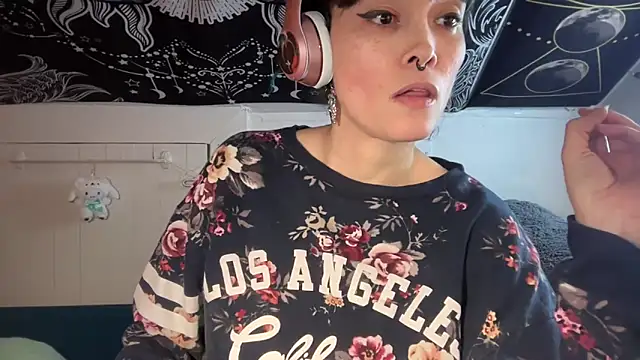 Snapshot of FRRANNKIE chatting on January 26, 6:07 am FRRANNKIE online show from January 26, 6:07 am