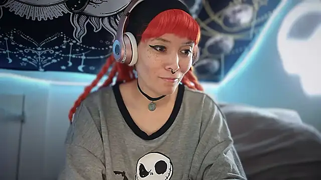 Snapshot of FRRANNKIE chatting on September 28, 2:11 pm FRRANNKIE online show from September 28, 2:11 pm