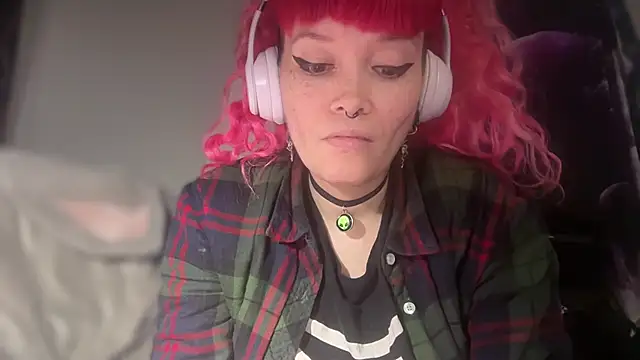 Snapshot of FRRANNKIE chatting on July 17, 10:33 am FRRANNKIE online show from July 17, 10:33 am