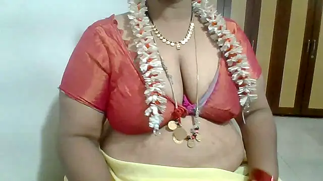 Snapshot of archanatelugu9 chatting on July 20, 3:58 pm archanatelugu9 online show from July 20, 3:58 pm