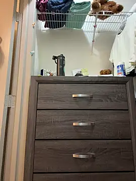 Snapshot of Natur4lBeautyb33 chatting on December 11, 4:20 pm Natur4lBeautyb33 online show from December 11, 4:20 pm