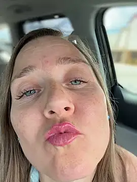 SkyelarSommer online show from April 23, 2:52 pm