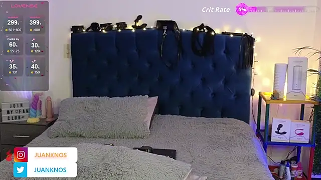 by pandora online show from April 17, 6:44 pm