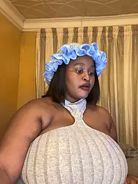 KnockoutBestie online show from April 11, 7:18 pm