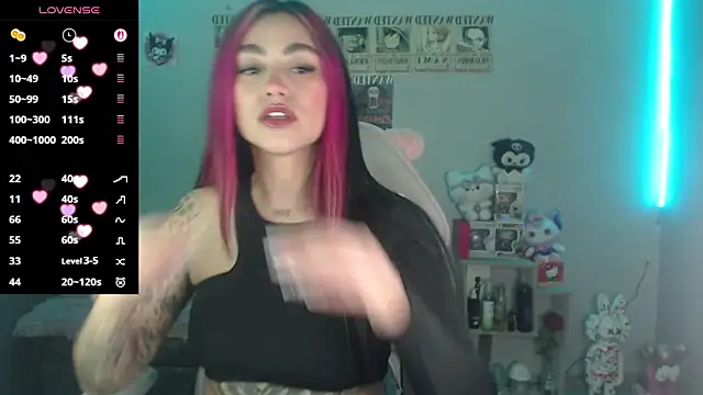 Snapshot of abbie_stone chatting on June 16, 1:19 am abbie stone online show from June 16, 1:19 am