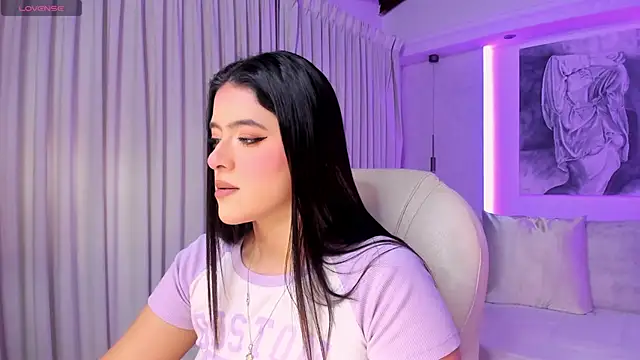 nathalie rivers online show from November 27, 11:23 am