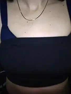 LissaThompsom online show from April 8, 3:56 pm