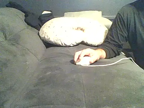 Snapshot of carlosxxx213 chatting on May 3, 9:54 pm carlosxxx213 online show from May 3, 9:54 pm