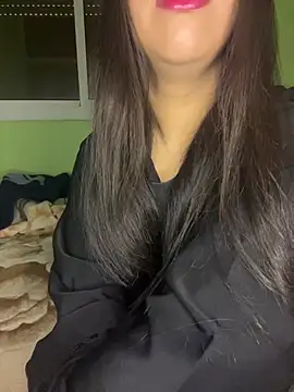 Snapshot of Mayacrayzi chatting on April 7, 9:54 am Mayacrayzi online show from April 7, 9:54 am