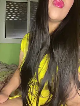 Snapshot of Mayacrayzi chatting on April 20, 2:42 pm Mayacrayzi online show from April 20, 2:42 pm