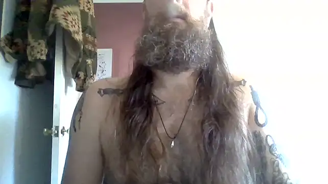 Snapshot of Thrillhouse chatting on February 28, 12:31 pm Thrillhouse online show from February 28, 12:31 pm