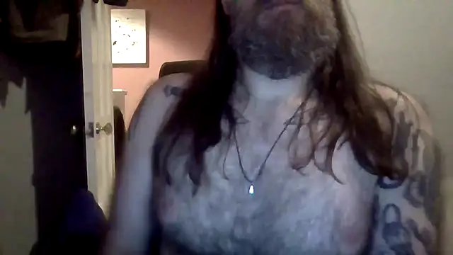 Snapshot of Thrillhouse chatting on September 21, 2:35 am Thrillhouse online show from September 21, 2:35 am