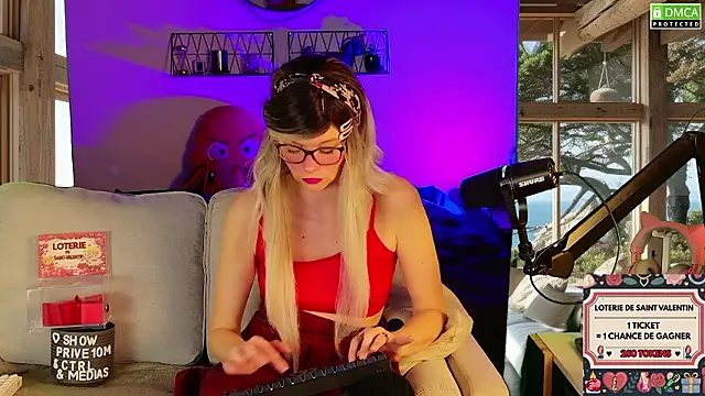 Kittychatte online show from March 2, 9:21 pm