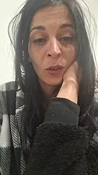 Snapshot of patatinahot87 chatting on January 31, 7:23 pm patatinahot87 online show from January 31, 7:23 pm