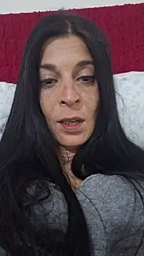 Snapshot of patatinahot87 chatting on February 18, 7:43 pm patatinahot87 online show from February 18, 7:43 pm