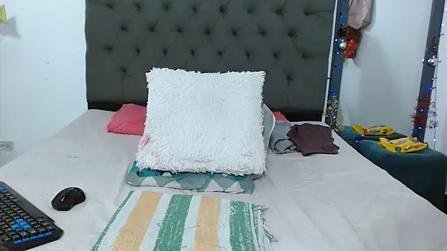 hannapasion online show from December 9, 2:24 am