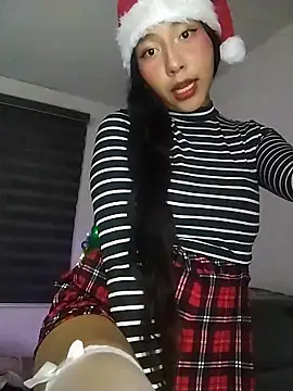 Umaru uwu online show from December 15, 1:21 am